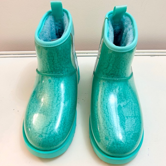 Green Waterproof Women’s Ugg Classic Clear Mini Sz 7 - Picture 3 of 10
